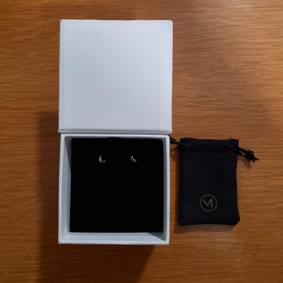 Mejuri Jewelry - Mejuri 14k Gold Moon Studs